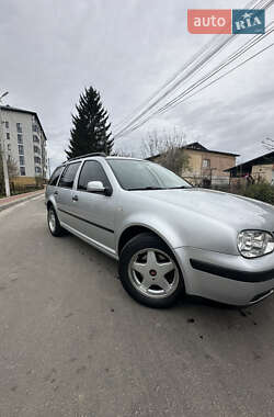 Универсал Volkswagen Golf 2001 в 