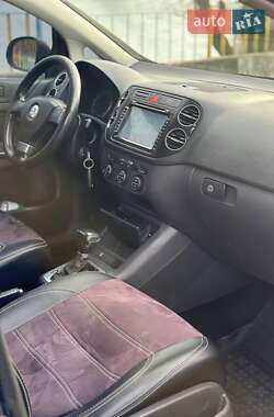 Хетчбек Volkswagen Golf 2007 в 