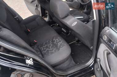 Хетчбек Volkswagen Golf 1997 в 