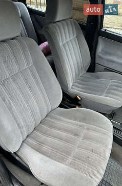 Хэтчбек Volkswagen Golf 1991 в 