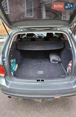 Универсал Volkswagen Golf 2010 в 
