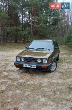 Хэтчбек Volkswagen Golf 1986 в 