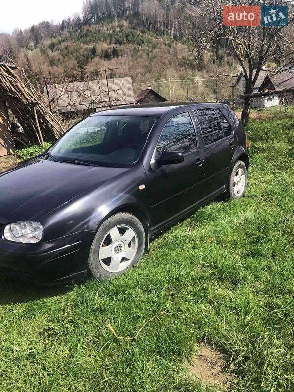 Volkswagen Golf 1998