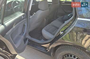 Універсал Volkswagen Golf 2009 в 