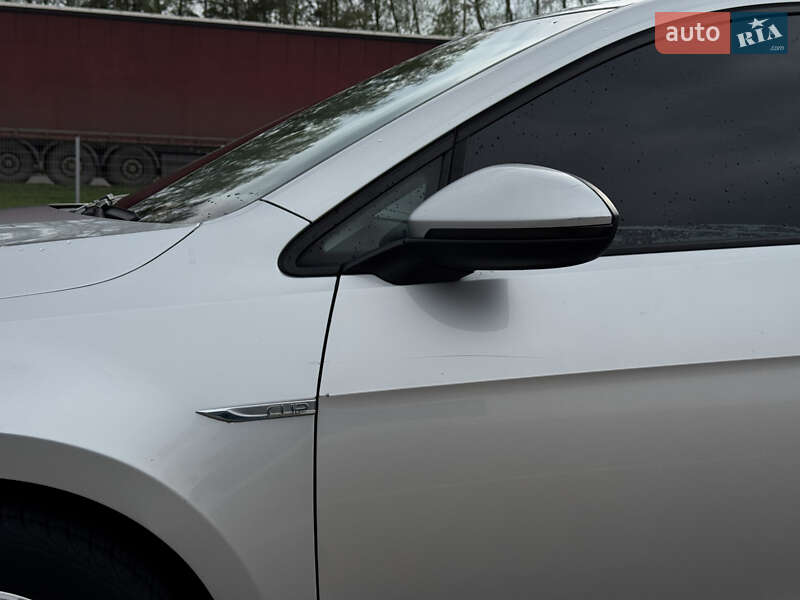 Універсал Volkswagen Golf 2013 в Ковелі