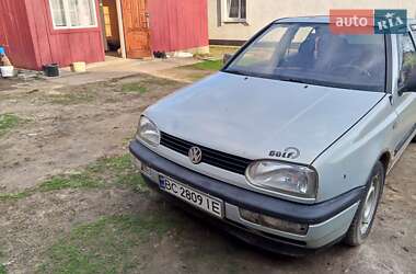 Хэтчбек Volkswagen Golf 1997 в 
