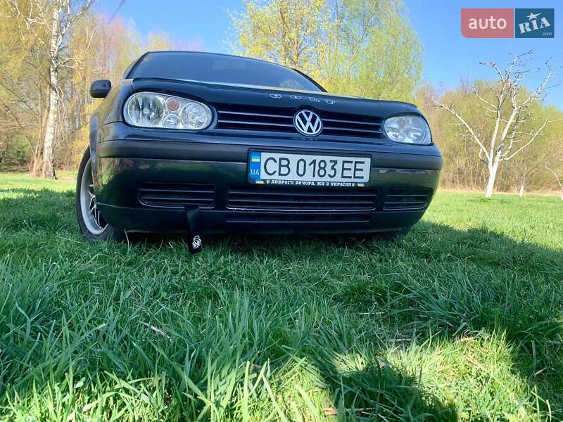 Хетчбек Volkswagen Golf 2000 в Броварах