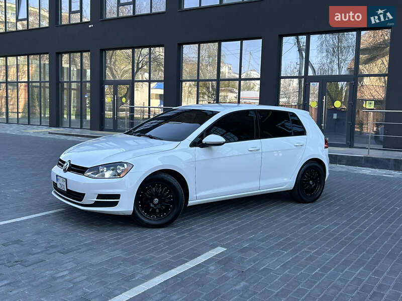 Хетчбек Volkswagen Golf 2016 в Полтаві