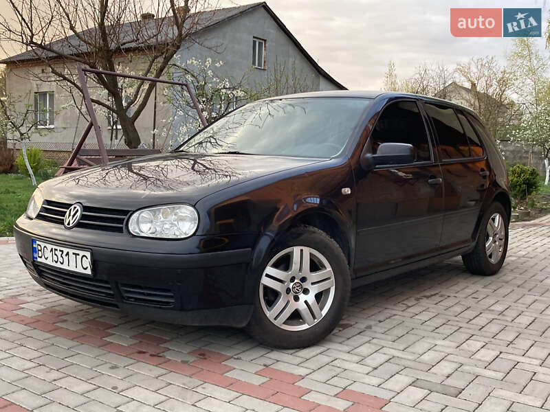 Volkswagen Golf 2001
