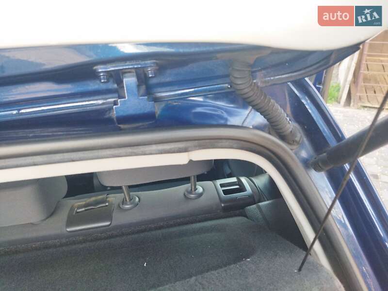 Хэтчбек Volkswagen Golf 2006 в Житомире фото 50 Хэтчбек Volkswagen Golf 2006 в Житомире