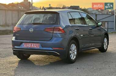 Хэтчбек Volkswagen Golf 2020 в 