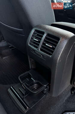 Хэтчбек Volkswagen Golf 2011 в 