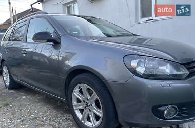 Универсал Volkswagen Golf 2013 в 