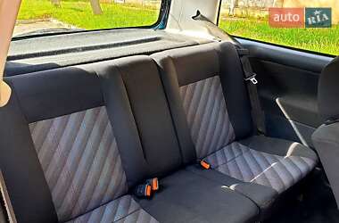 Хэтчбек Volkswagen Golf 1994 в 