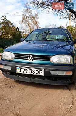 Хэтчбек Volkswagen Golf 1994 в 
