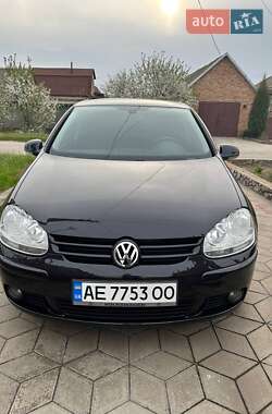 Хетчбек Volkswagen Golf 2008 в Дніпрі