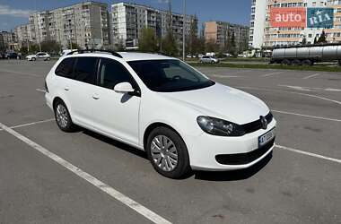 Универсал Volkswagen Golf 2010 в 