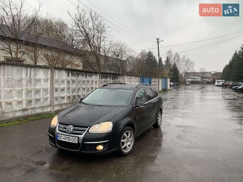 Універсал Volkswagen Golf 2008 в 