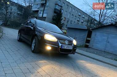 Універсал Volkswagen Golf 2008 в 