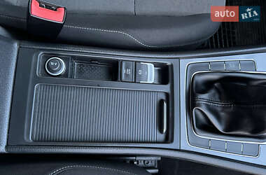 Универсал Volkswagen Golf 2016 в 