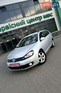 Універсал Volkswagen Golf 2011 в 
