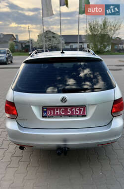 Універсал Volkswagen Golf 2011 в 