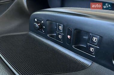 Універсал Volkswagen Golf 2011 в 