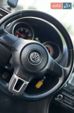 Універсал Volkswagen Golf 2011 в 