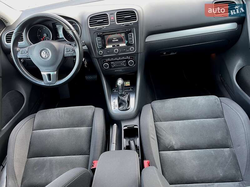 Хэтчбек Volkswagen Golf 2012 в Бердичеве