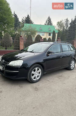 Универсал Volkswagen Golf 2008 в Рокитном