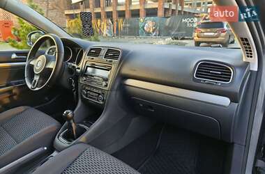 Универсал Volkswagen Golf 2009 в 