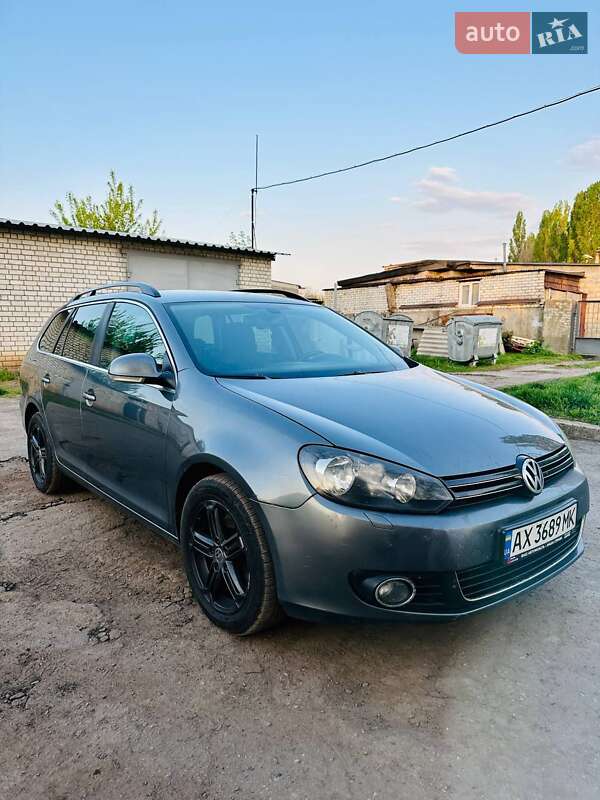 Універсал Volkswagen Golf 2013 в Харкові