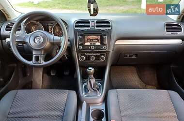 Універсал Volkswagen Golf 2011 в 