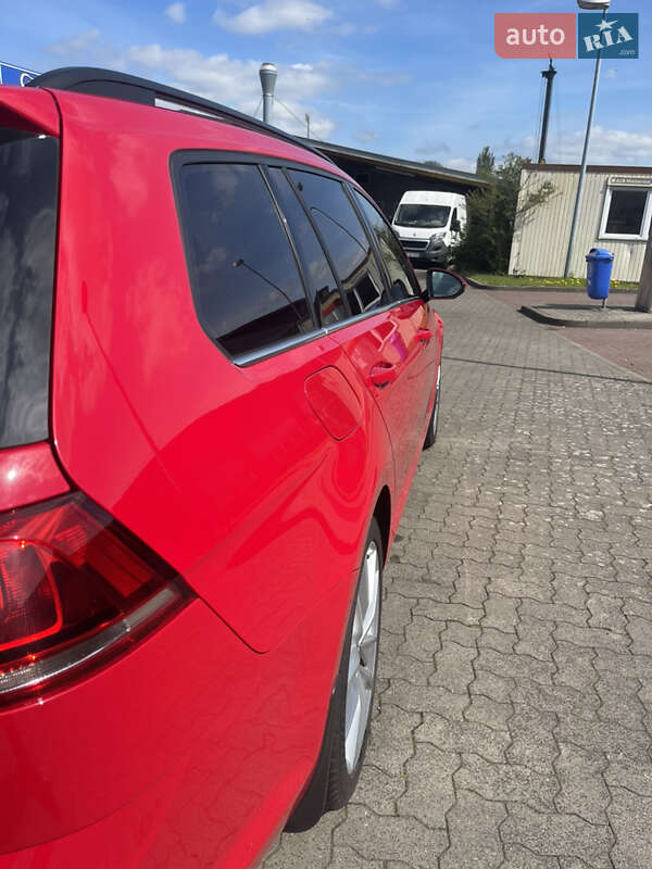 Универсал Volkswagen Golf 2015 в Харькове