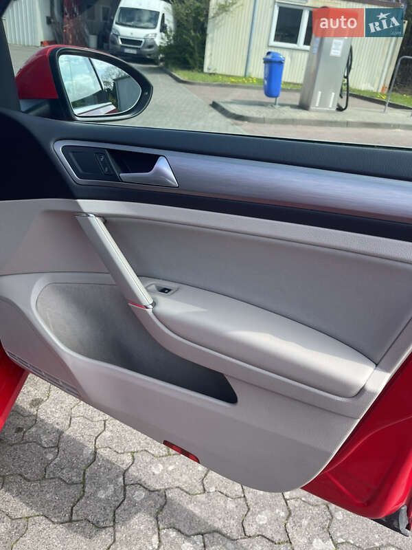 Универсал Volkswagen Golf 2015 в Харькове