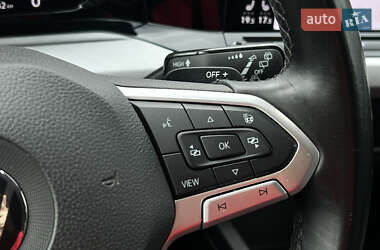 Універсал Volkswagen Golf 2021 в 