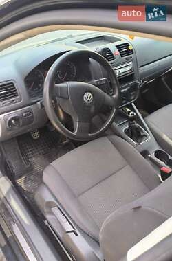 Універсал Volkswagen Golf 2008 в 