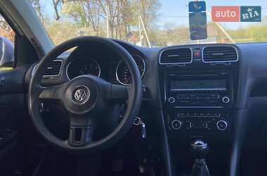 Універсал Volkswagen Golf 2009 в 