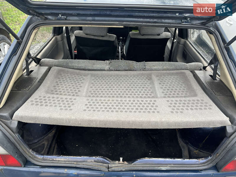 Хетчбек Volkswagen Golf 1988 в Львові