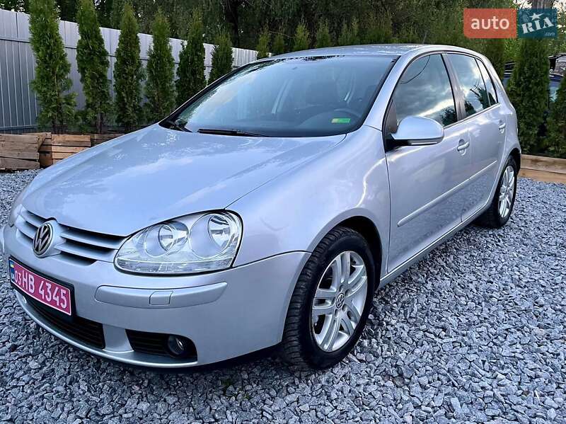 Хэтчбек Volkswagen Golf 2007 в Полтаве