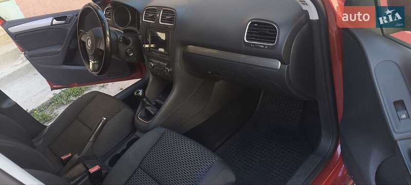 Хэтчбек Volkswagen Golf 2009 в Мукачево