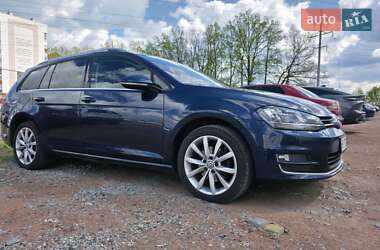 Универсал Volkswagen Golf 2014 в 