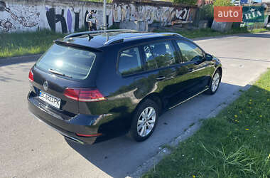 Универсал Volkswagen Golf 2018 в 