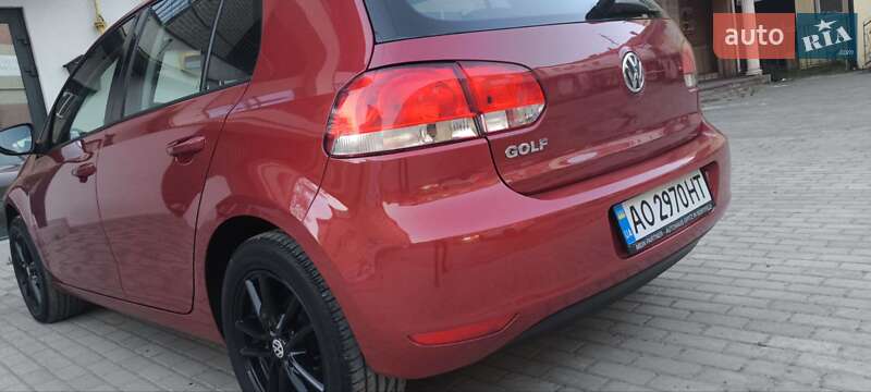 Хэтчбек Volkswagen Golf 2009 в Мукачево
