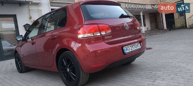Хэтчбек Volkswagen Golf 2009 в Мукачево