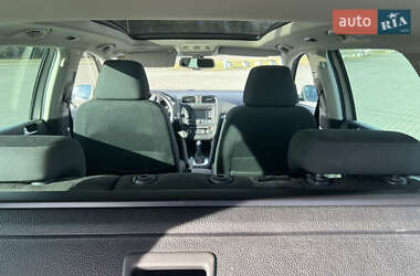 Універсал Volkswagen Golf 2012 в 