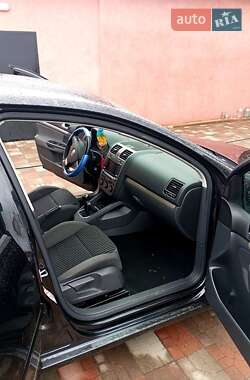 Хэтчбек Volkswagen Golf 2007 в Житомире