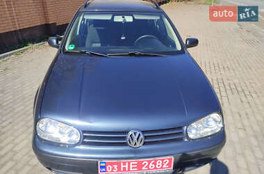 Универсал Volkswagen Golf 2002 в 