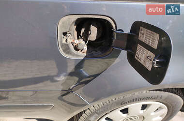 Универсал Volkswagen Golf 2002 в 