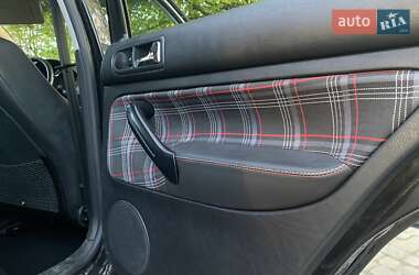 Хэтчбек Volkswagen Golf 1999 в 